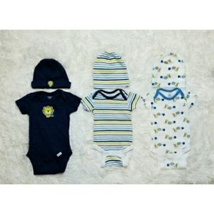 Onesies 0-3 Months